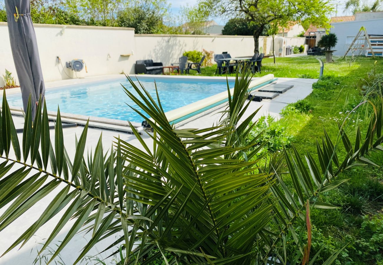 Maison à La Rochelle - Villa  familiale avec piscine chauffée